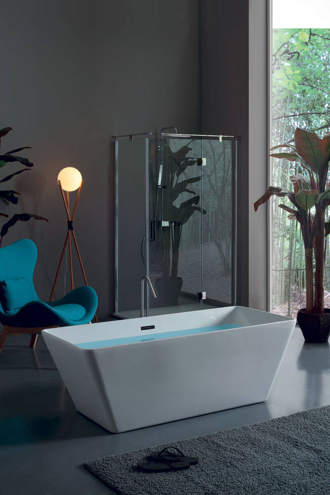 Lark Bath